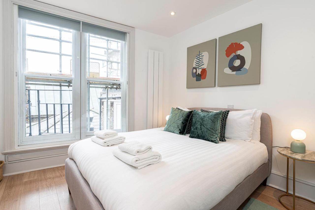 ロンドンJoivy Stylish 1 Bed Flats In Soho, Next To Piccadilly Circus And Trafalgar Squareアパートメント エクステリア 写真