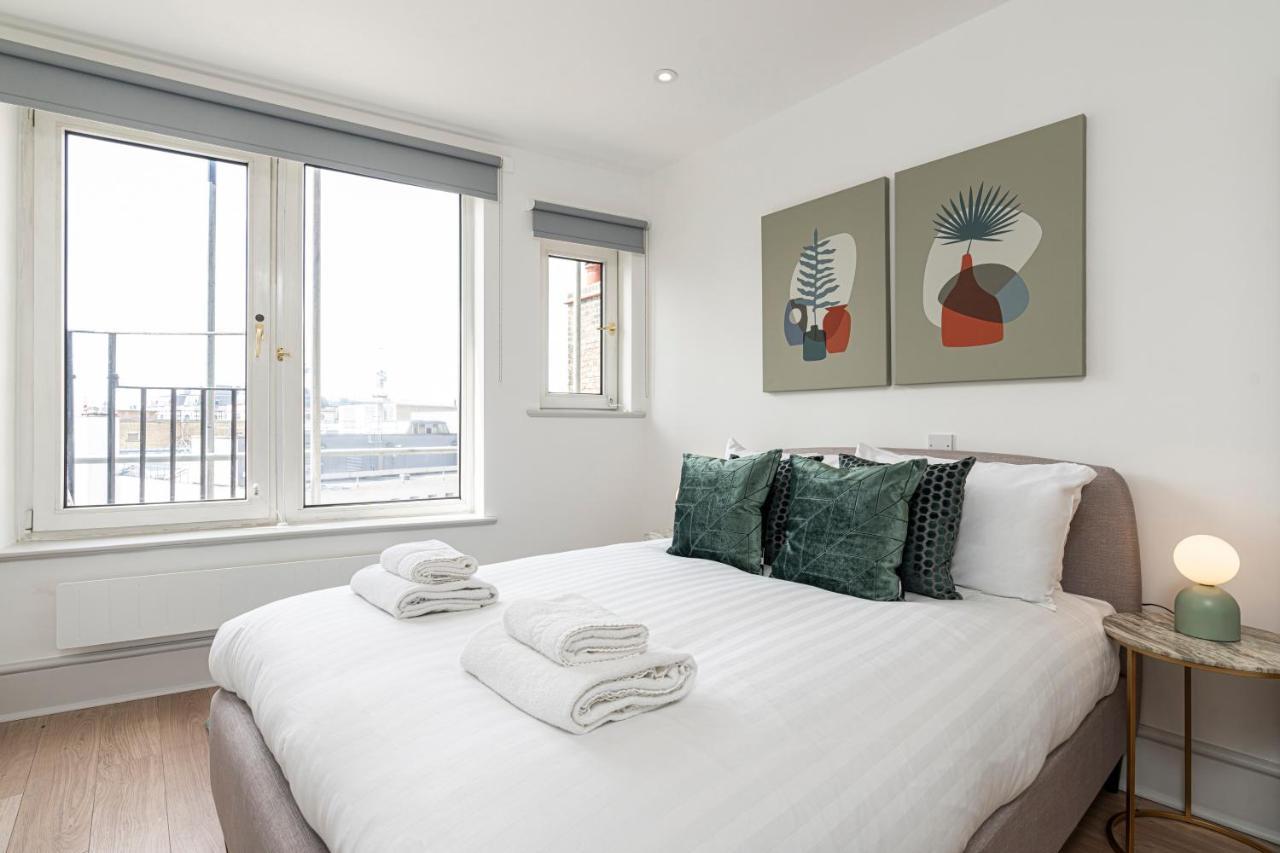 ロンドンJoivy Stylish 1 Bed Flats In Soho, Next To Piccadilly Circus And Trafalgar Squareアパートメント エクステリア 写真