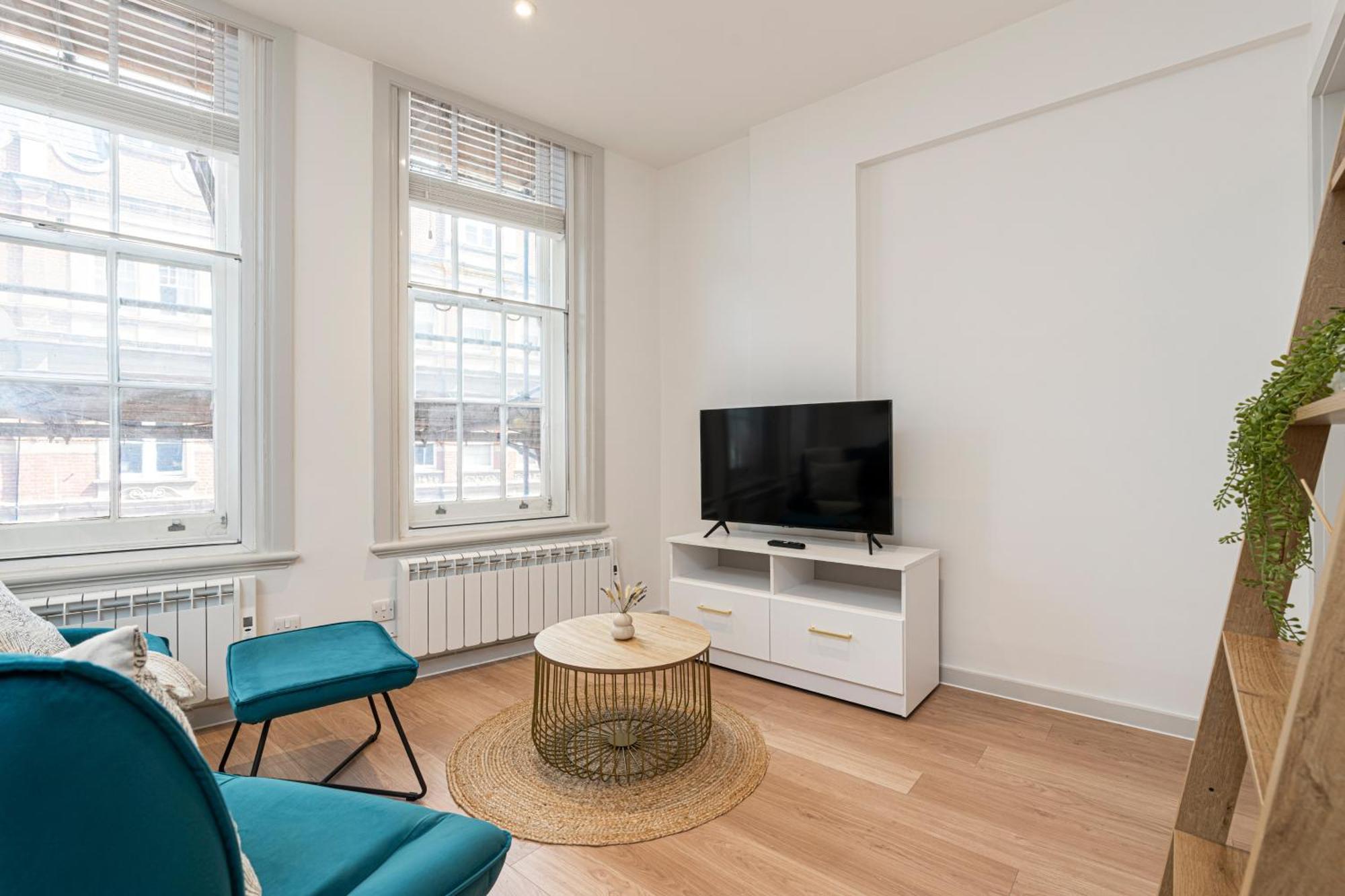 ロンドンJoivy Stylish 1 Bed Flats In Soho, Next To Piccadilly Circus And Trafalgar Squareアパートメント エクステリア 写真