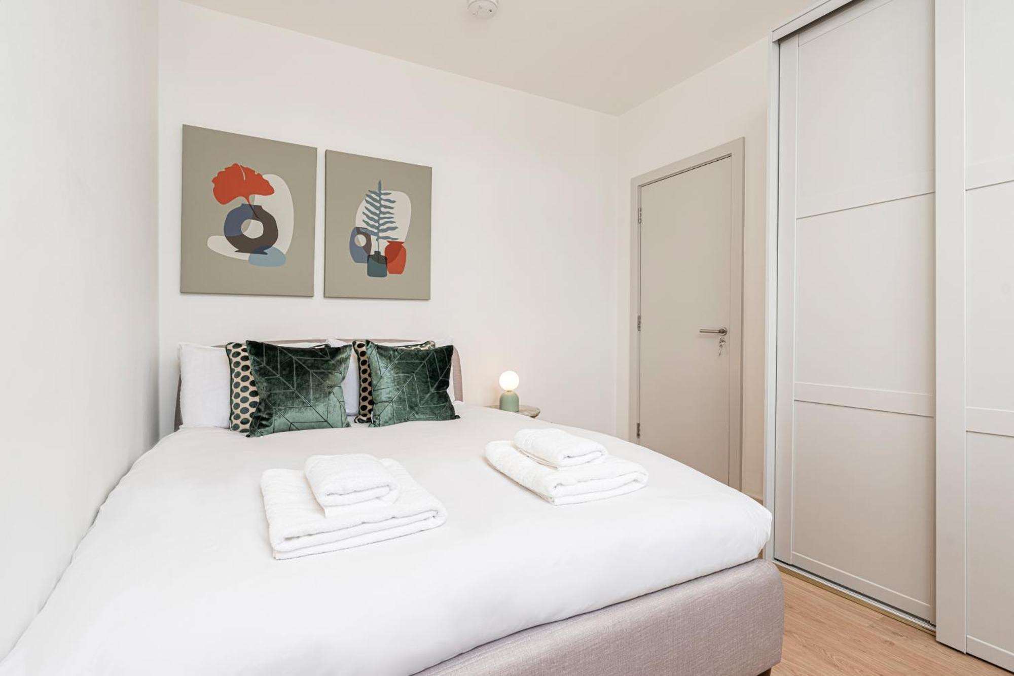 ロンドンJoivy Stylish 1 Bed Flats In Soho, Next To Piccadilly Circus And Trafalgar Squareアパートメント エクステリア 写真