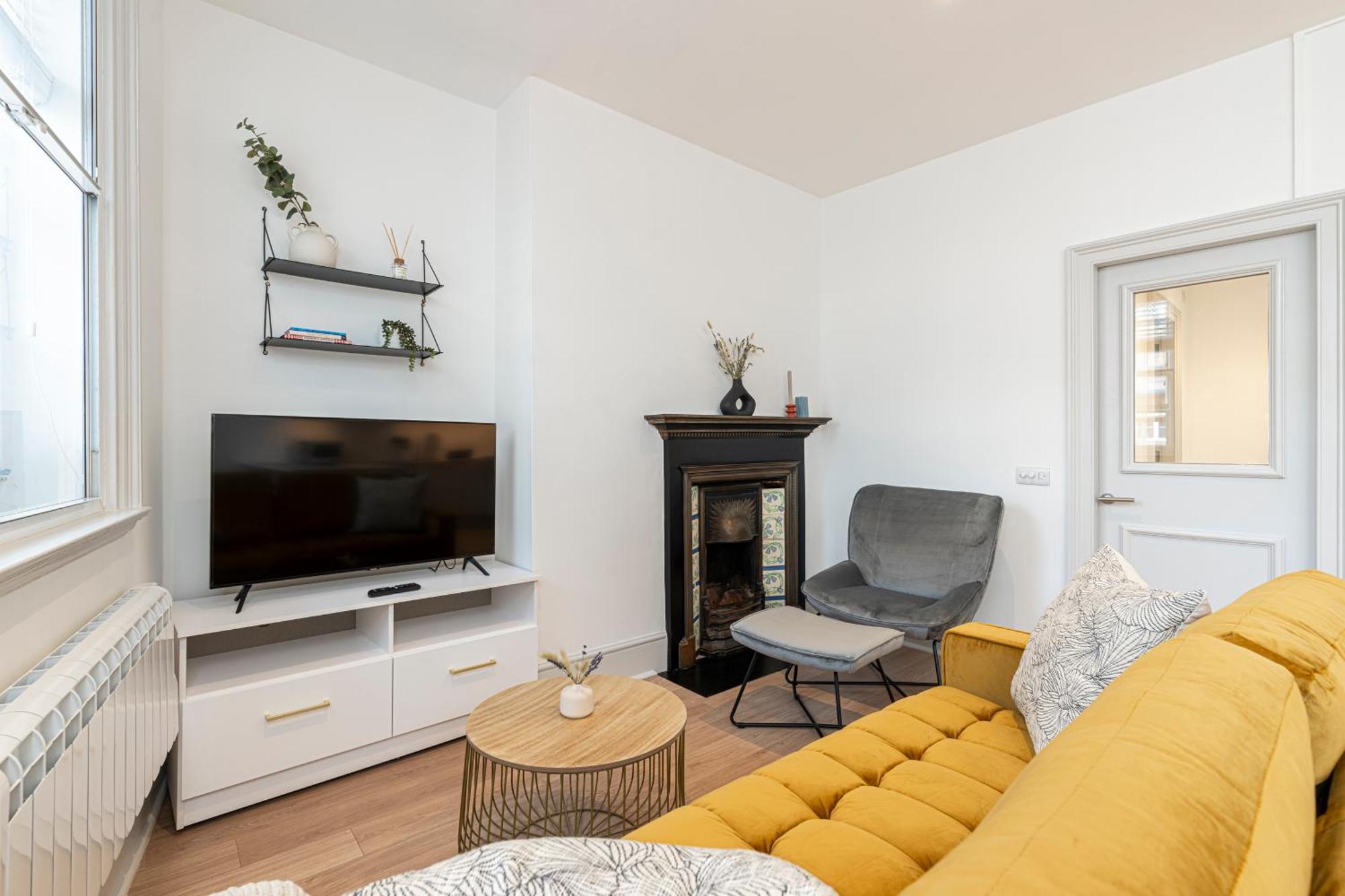 ロンドンJoivy Stylish 1 Bed Flats In Soho, Next To Piccadilly Circus And Trafalgar Squareアパートメント エクステリア 写真