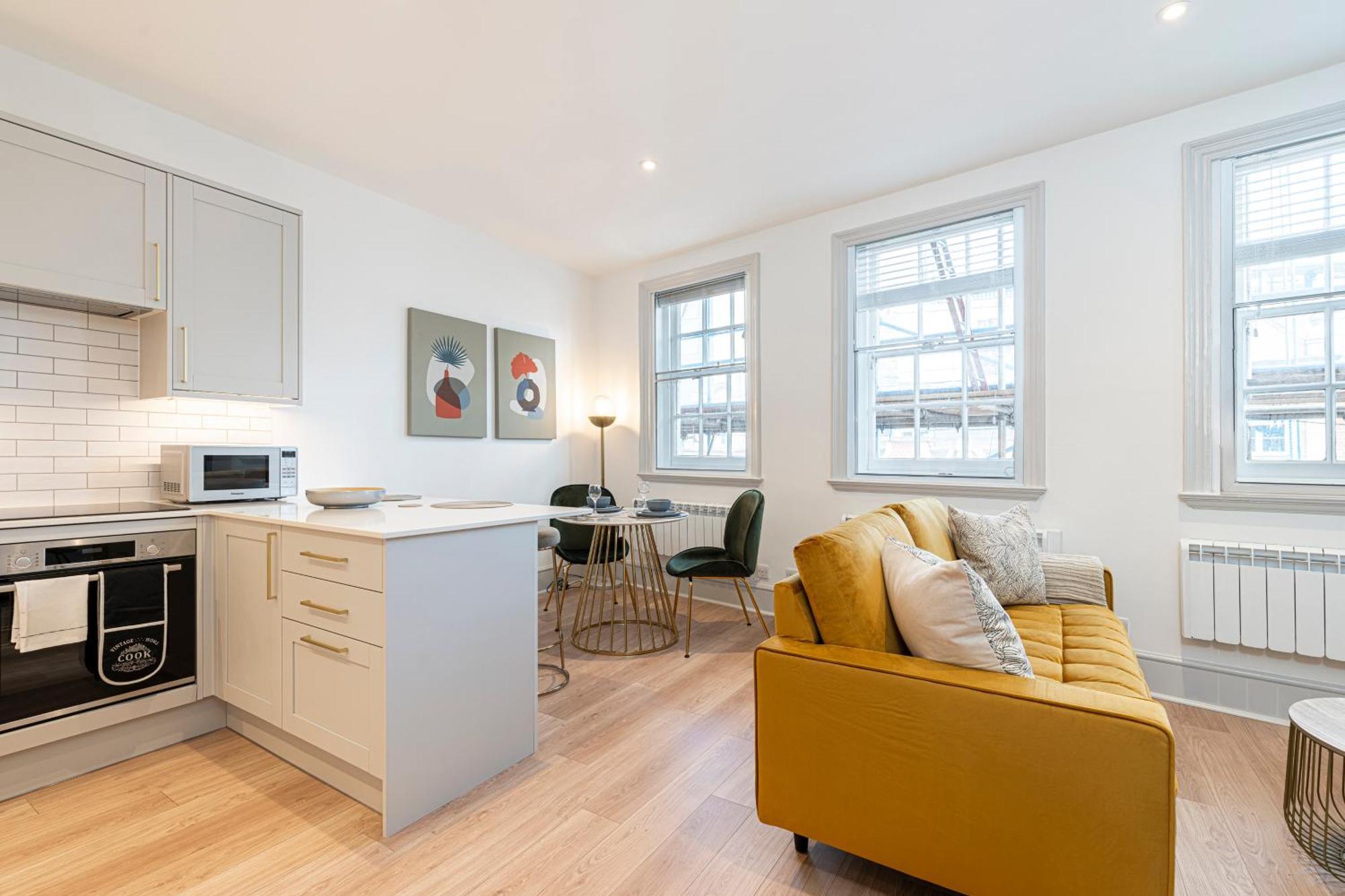 ロンドンJoivy Stylish 1 Bed Flats In Soho, Next To Piccadilly Circus And Trafalgar Squareアパートメント エクステリア 写真